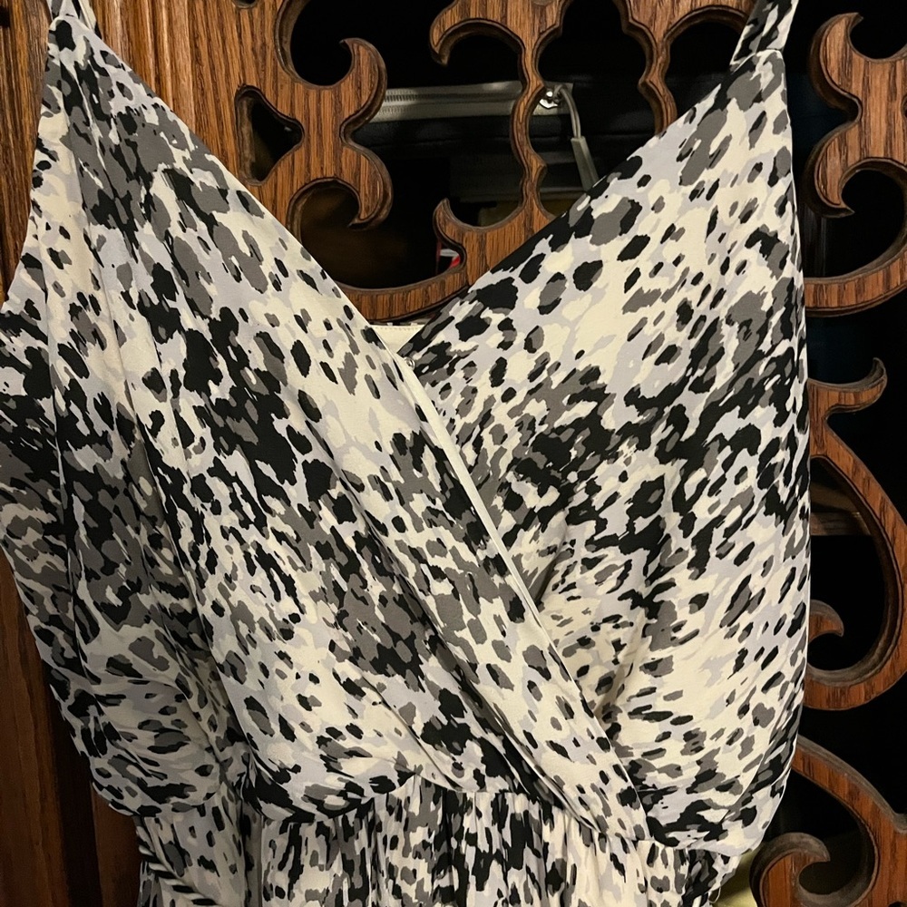 Luxology | Black and White Animal Print Abstract Maxi Dress | Size M